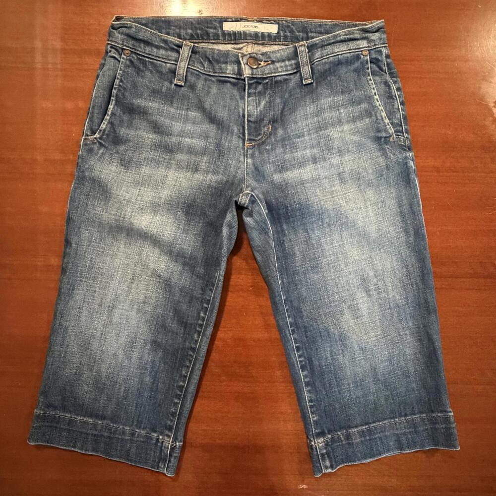 Joe's Jeans Harvey Wash Bermuda Shorts Blue Denim Size 27 Stretch Walking Shorts